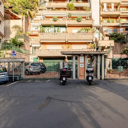 Appartamento Guesthost - Santantonio House With Balcony *